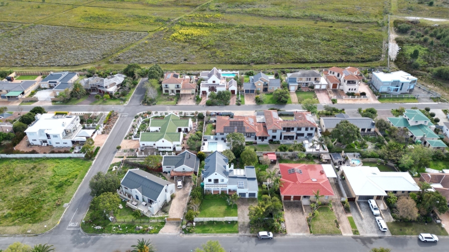 3 Bedroom Property for Sale in Heuningkloof Western Cape